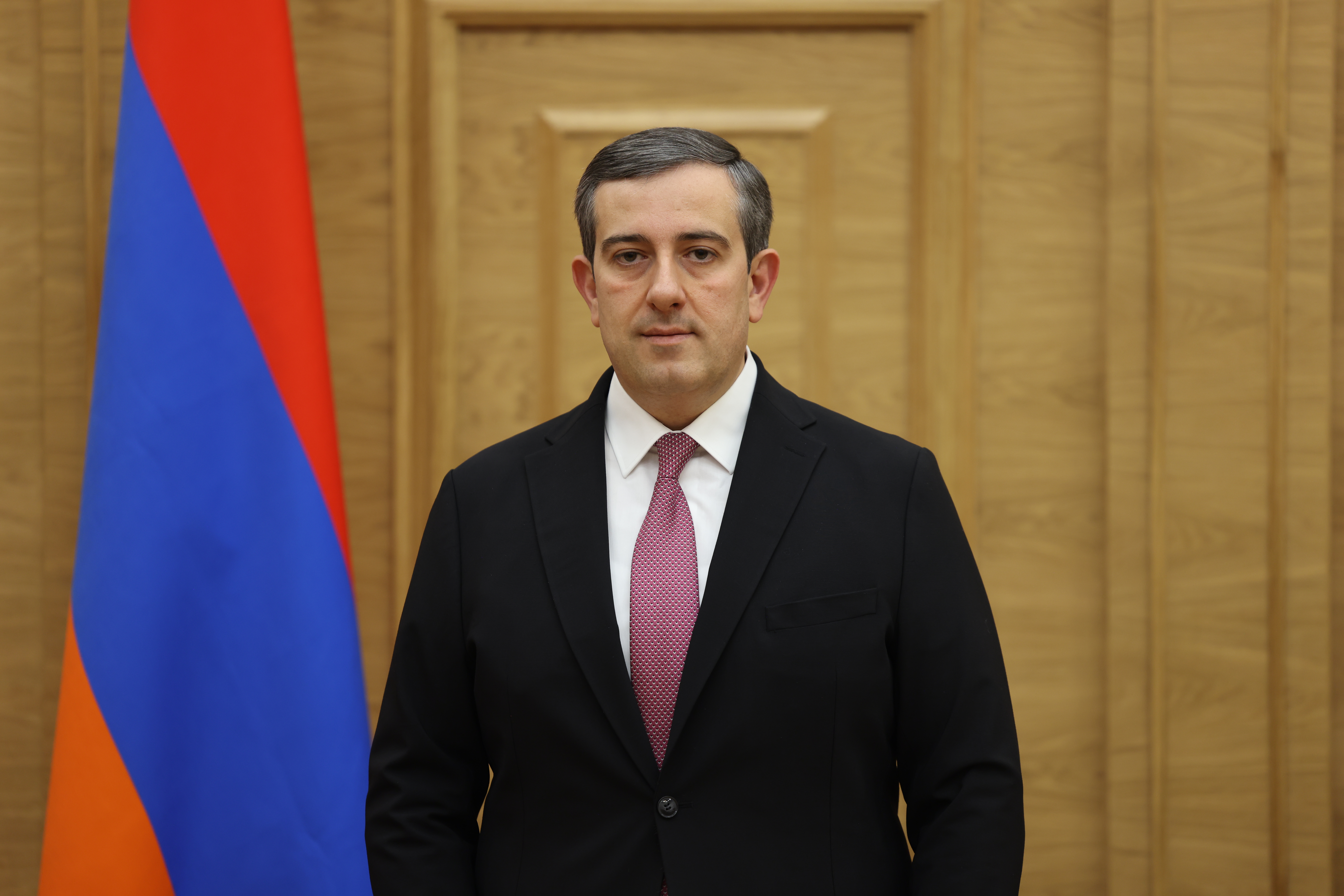 Բարձրագույն դատական խորհրդի նախագահ Արթուր Աթաբեկյանի շնորհավորական ուղերձը