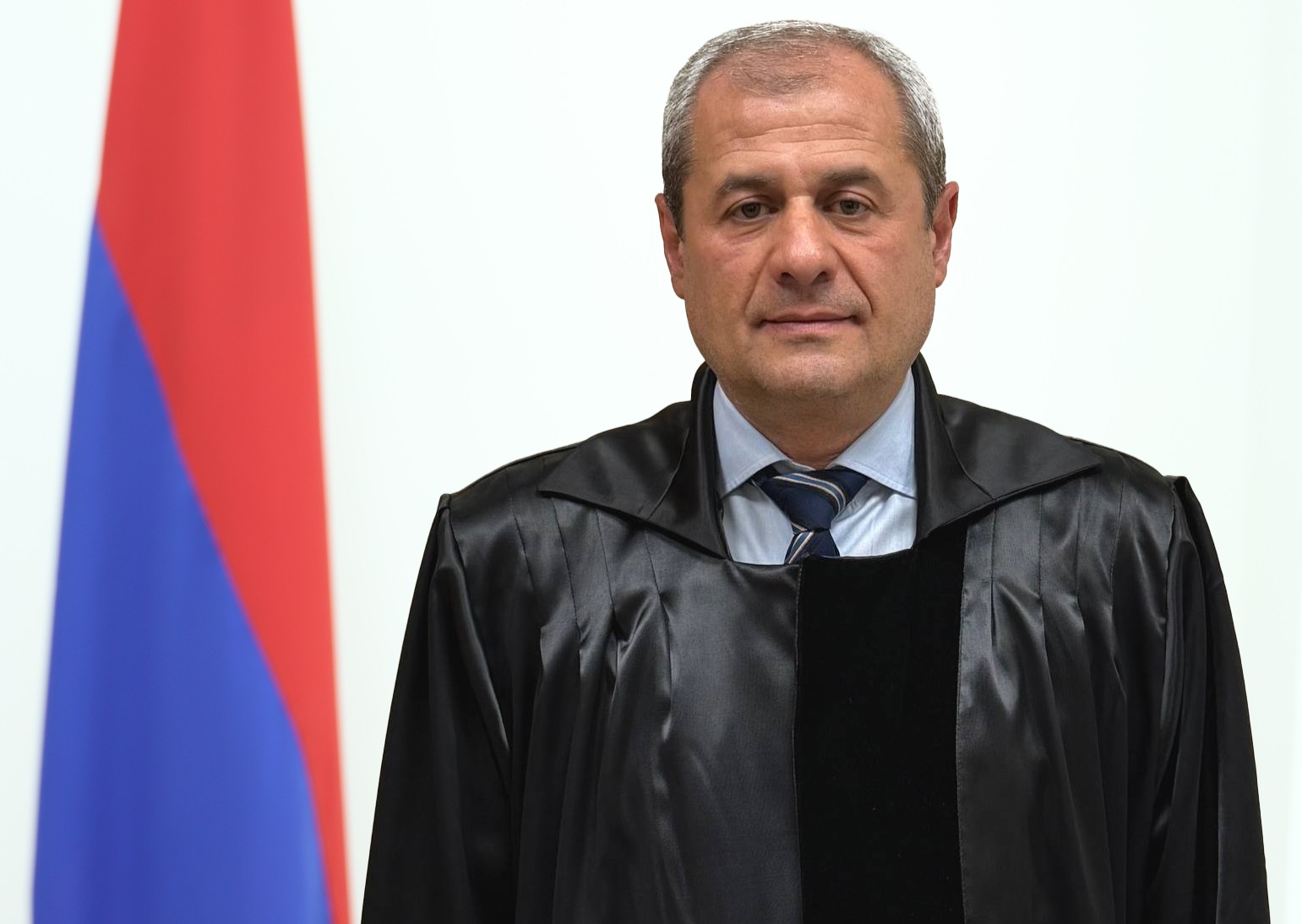Արշակ Վոլոդյայի Պետրոսյան