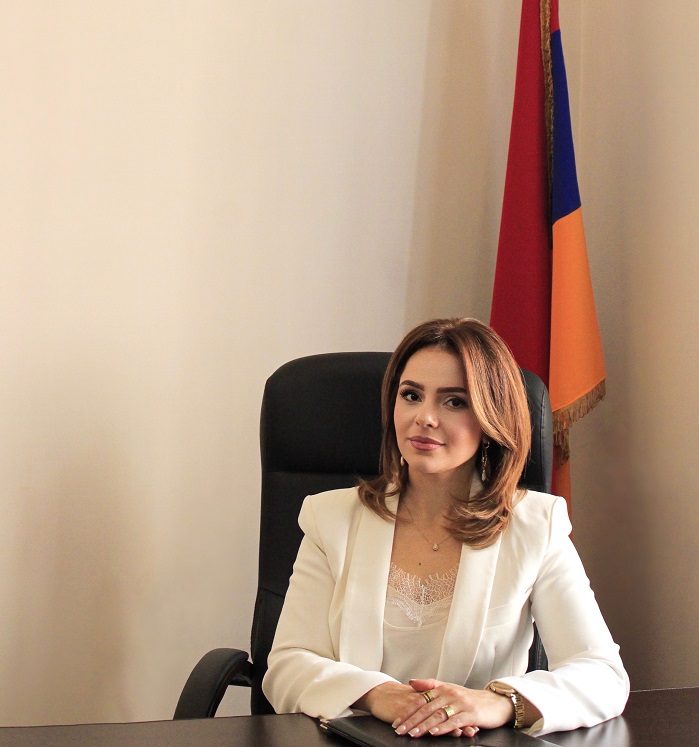 Անի Արարատի Մարտիրոսյան